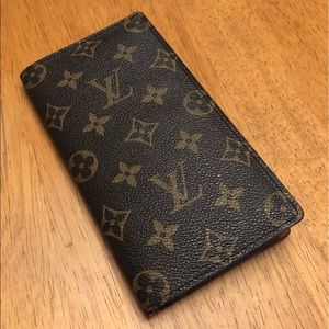 Louis Vuitton Checkbook Wallet - fits iPhone X!
